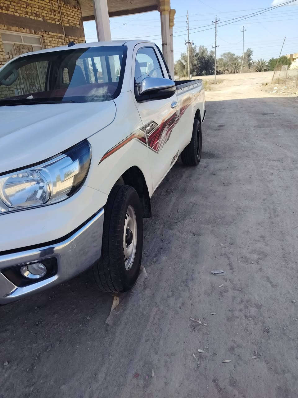 سلام عليكم عندي فورويل دك قماره موديل 23 مكفول كفاله عامه مثل شكل صور النضافه فول ماشي 180 الستفسار الكثر تصل على رقم ***********
