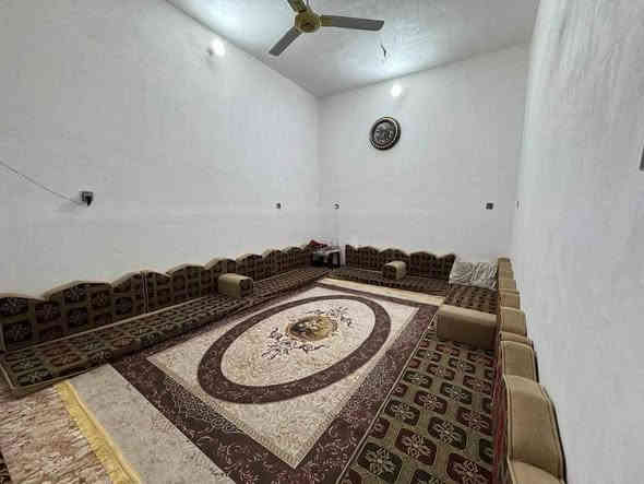 بيت وشقة  200متر  بحي اور على ساحه موقع مميز بيع سريع 250 مليون 
مليون أي استفسار هذا رقمي ***********
