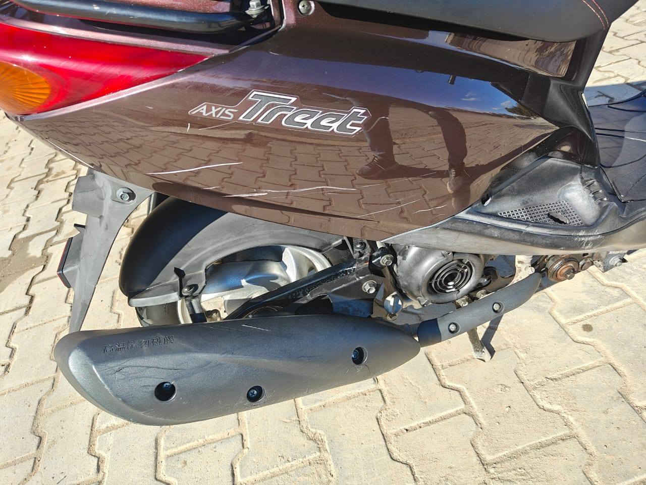 السلام عليكم دراجه اكزس في كربلاء سعر 1,450 وبيها مجال ***********
