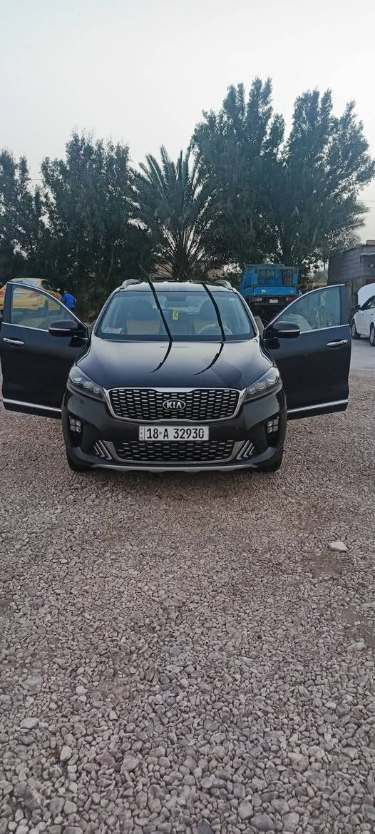 السلام عليكم
سورنتو 2020 خليجي كفاله عامه من الدعاميه للدعاميه 
گير ومكينه كفاله 
السعر 255 
السياره بسمي 
رقم جديد سنويه جديده 
رقم بابل
رقم الموبايل ‏‪***********‬‏
