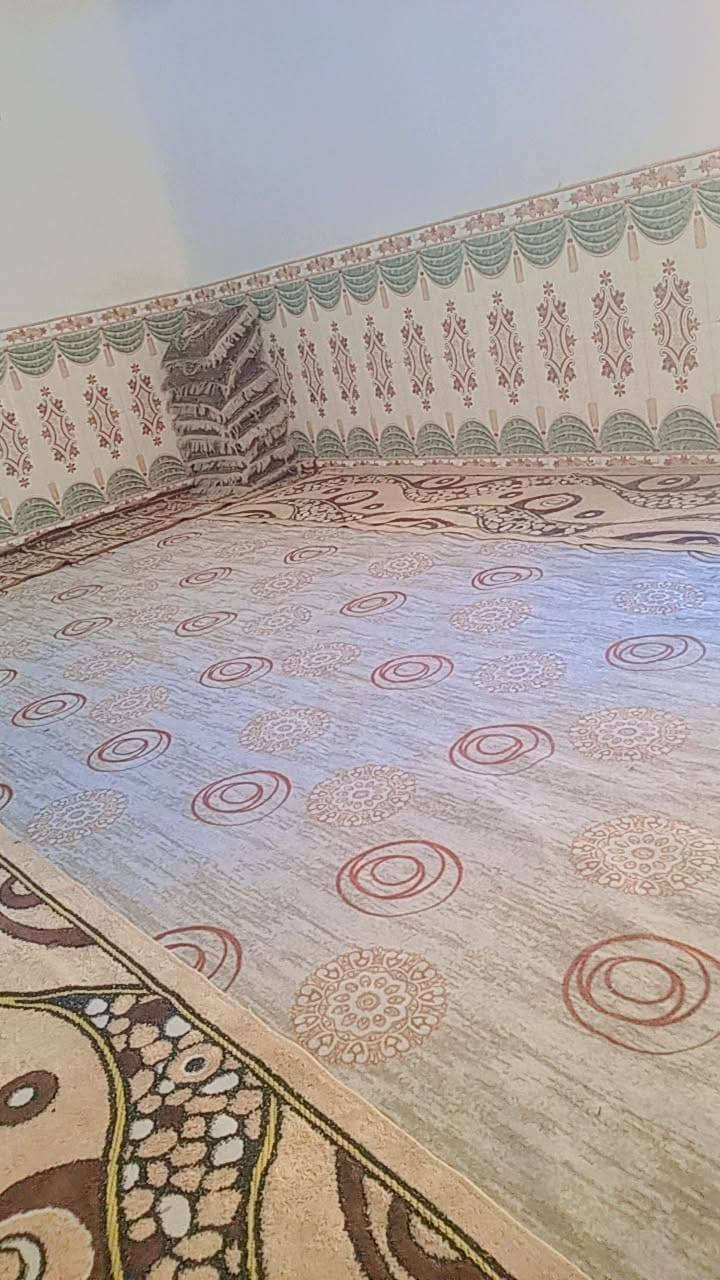 بيت امن داخلي قطاع 23
مقابيل الدور مساحة 128م مربع بناء بلوك طابقين جاهز سعر 115
***********
