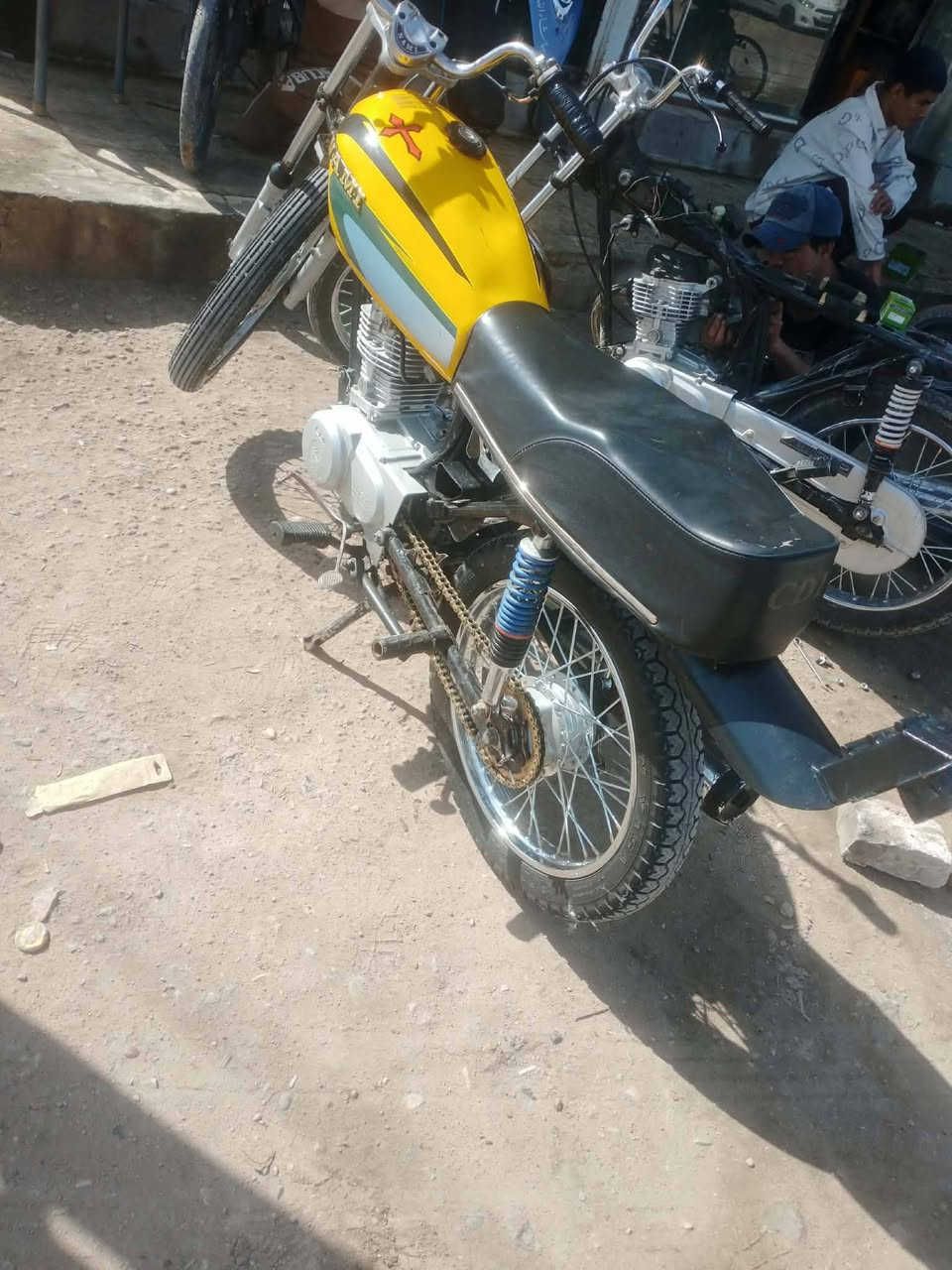 سلام عليك شباب دراجه تعمير جديد شاهد الله وخير من الله نضيفه وحالوه وصوليه الشراي يجي خاص


**إذا كنت صاحب هذا الإعلان وتريد حذفه لأي سبب، رجاءا أرسل رسالة إلى الدعم الفني**