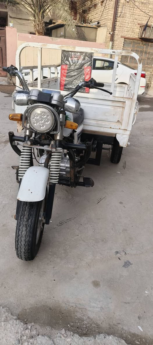 السلام عليكم ستوته للبيع نضيفه أوراق كامله مكاني ناصرية مركز لشراي يتصل عل رقم *********** بي واتساب
