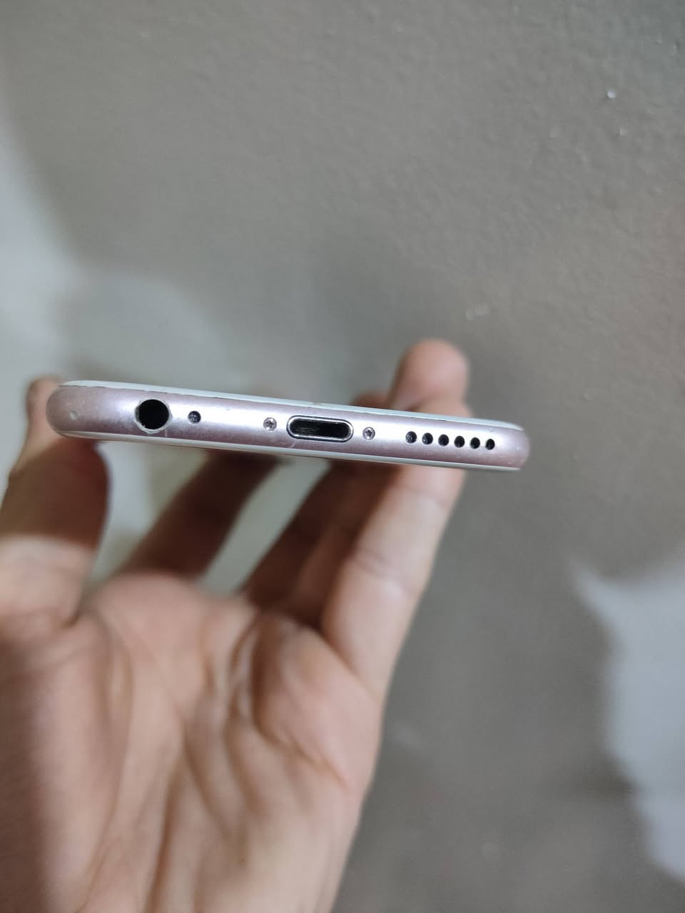 ايفون 6s (حجم صغير)

الذاكره 16

النموذج M

البطاريه 95%

جهاز كله نضيف وشغال ( فقط مشكله بالاتصال⚠️) 

السعر ٤٥


**إذا كنت صاحب هذا الإعلان وتريد حذفه لأي سبب، رجاءا أرسل رسالة إلى الدعم الفني**