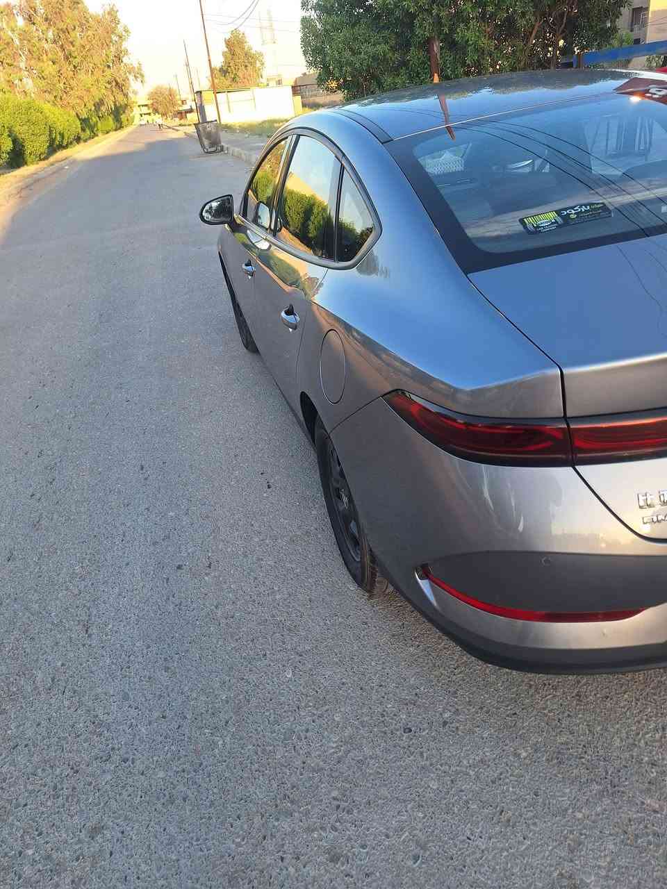 للبيع بي واي دي  كن بلس رصاصي مكفولة ب اسمي رقم بغداد مكانها ابو غريب ماشية ٤١ الف مجموع واتساب ***********
