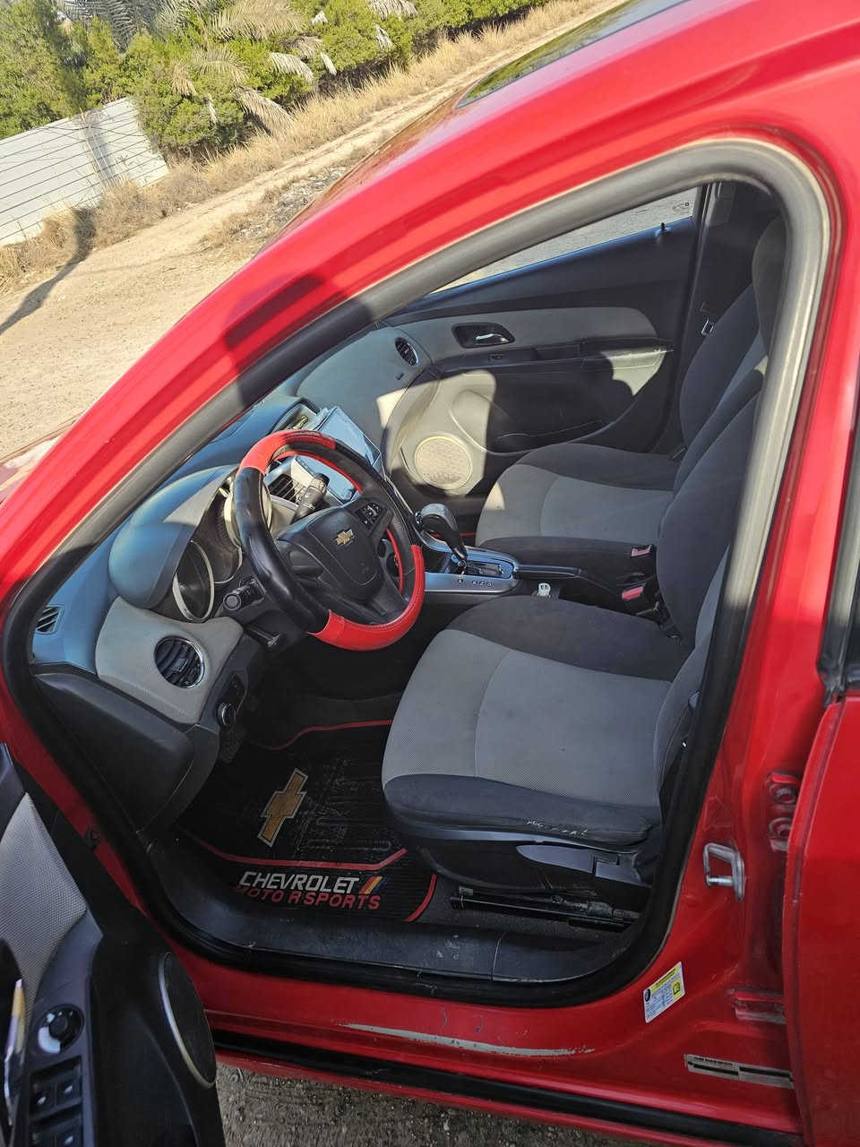 السلام عليكم 
شوفر ليت كروز خليجي موديل ٢٠١٠ رقم بغداد انكليزي  سنويه بأسمي هزة سنة ٢٠٢٥ شهر ١١  محرك ١٦٠٠  سيارة  كير محرك تبريد خير من الله  شاشة كاميرة  العنوان بغداد السعر ٧٠ وبيه مجال للاستفسار *********** واتساب متوفر
