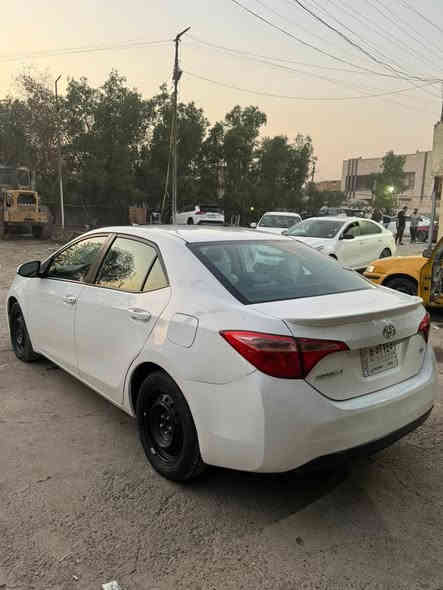 السلام وعليكم
السعر148$ بيها مجال بسيط
وتساب ايضاً ***********
كورلا LE 2019 للبيع
ابيض ثلجي
بدون ايرباك صور الضرر موجود
كير محرك بشرط جديد
حدادية بشرط
رقم بغداد 
تبريد بيانو
كاميرا
نحكم ستيرن
تايرات جديد
حجر موجود
ماشية57 الف
حادثها قبق جنطة ومبدول لون نفسة جاملغات الخلفية ثنينهم مصبوغات
عنوان بغداد

