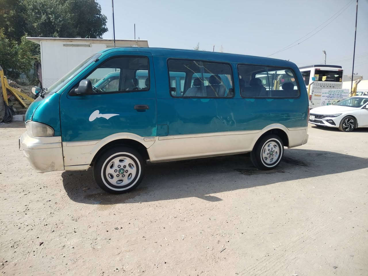 السلام عليكم كيه برجو للبيع السياره جاهزه مكينه وكير وكسن كفاله السياره بلاديه حداديه جديده تخم تاير موديل 96سنويه لل27كهربايات كلهه شغاله السعر53وبيهه مجال للاستفسار اتصل ***********
