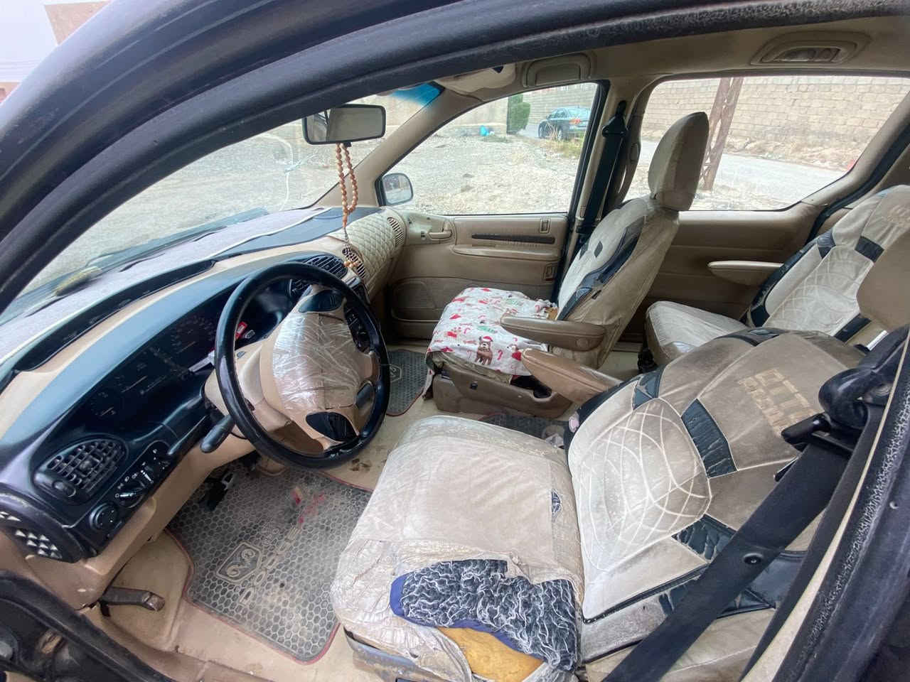 دوج كرفان موديل1997 كشونه جلد وكهرباء كير تعليك كير ومحرك شرط كهربائيات كلها شغاله السعر40 بيع او مراوس 
رقم بغداد خصوصي (و) المكان صلاح الدين تكريت 
***********
