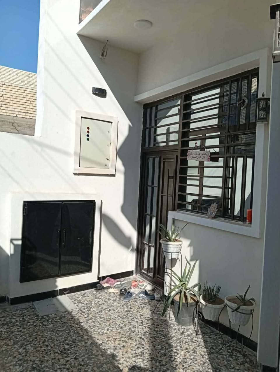 للبيع بيت ١٠٠ متر زراعي واجه ٦وربع نزال ١٦ طابقين بيت جديد ٣ غرف مكان البعيثه مجمع بهاء المدن


**إذا كنت صاحب هذا الإعلان وتريد حذفه لأي سبب، رجاءا أرسل رسالة إلى الدعم الفني**