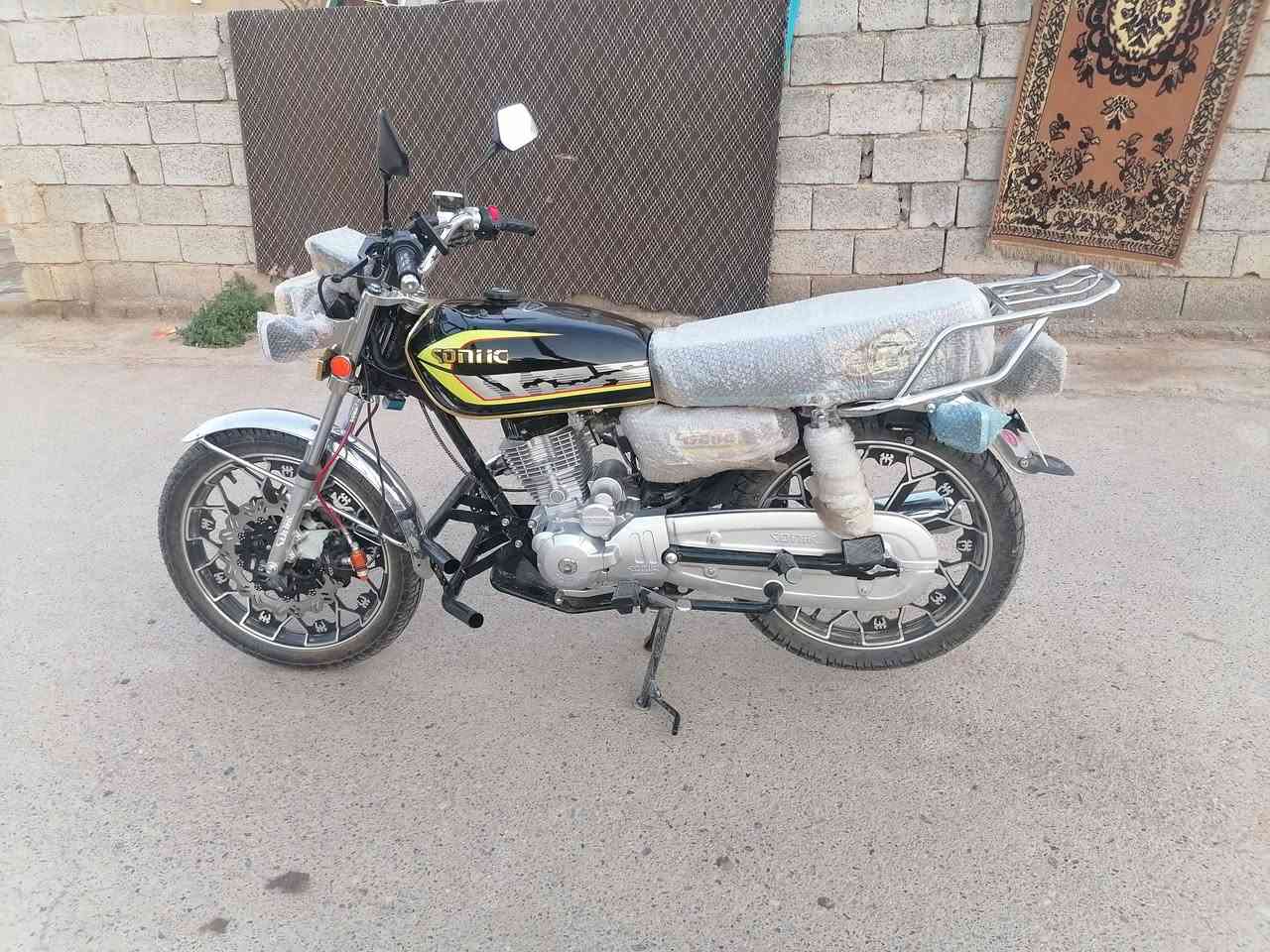 دراجه البيع سيفان اصلي باب اول ماشي 400كيلو اخو الزيرو وراق موجوده دبل. عنبار ابريك امامي دبل فول  تشغيل عن بعد مكفول من الشخط موديل 25 محدث 26 مكاني ديالى الخالص السعر 900بي مجال قليل


**إذا كنت صاحب هذا الإعلان وتريد حذفه لأي سبب، رجاءا أرسل رسالة إلى الدعم الفني**