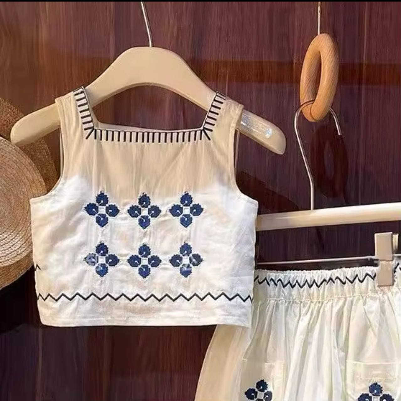 حبايب اخر قطعة عمر ٧-٨ سنوات السعر ١٠ فقط خامته كلش حلوة وباردة من نصيب ياحلوة ☺️


**إذا كنت صاحب هذا الإعلان وتريد حذفه لأي سبب، رجاءا أرسل رسالة إلى الدعم الفني**