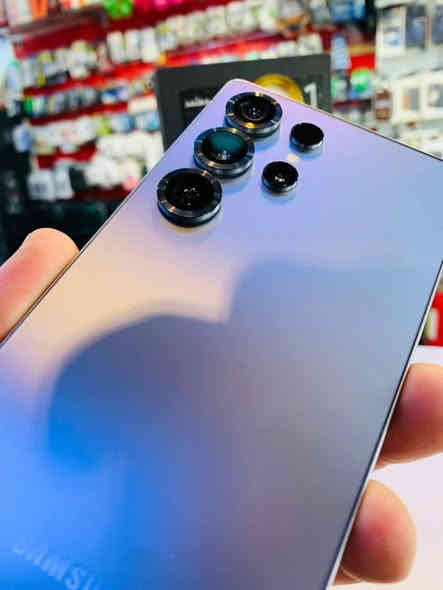 #مستخدم_أيام😍😍😍

🛑 السعـر / مليون و100 

‏SAMSUNG S25 ULTRA 5G عمــلاق

🖥 : قيـاس 6.9 بـدقـة DYNAMIC AMOLED X2 تـردد 120Hz
📷 : خلفيـة ربـاعيـة 200+50+10+12 ميجابكسل أمـاميـة 12
⚙️ : ذاكـرة 256GB جيجابايت عشـوائية 12+12 جيجابايت 
‏🧮 : SNAPDRAGON 8 ELITE ثماني النواة تكنـولـوجيـا 4 نانو
🔋 : 5000 مللـي أمبيـر تـدعـم الشحـن السـريـع بقـوة 45 واط
‏🎛 : ANDROID 15 واجهــة ONE UI 7

🛑 أقـوى معـالـج بـالعـالـم لسنـة 2025 🦾 شـاشـة جبـارة بـدقـة +2K تـدعـم تقنيـة LTPO و +HDR 10  🫡 بصمـة مـدمجـة بالشـاشـة 🖲 الجهـاز مقـاوم للمـاء والغبـار بمعيـار IP68💧تصـويـر بـدقـة 8K 🎥 دعـم كـامـل قلـم S-PEN 🖊 تقـريب رقمـي حتى 100X 🤩 سمـاعـات ستـريـوو صـوت عـالي الـدقـة HI-RES تقنيـة DOLBY ATMOS 🔊 الكثيـر والكثيـر مـن المميـزات الأخـرى 👀
______________________________________

التوصيل متوفر لجميع المحافظات 💨🚙

او زياره موقعنا الكائن في 🫵

    📌العنــــــــــ🫵ـــــــــوان📌

  🔥 مركز الاسطورة للموبايل 🔥

 ‏_الانبار_ عنه_ مجاور_ مستشفى_ _عنه🏥
 العالم ⛩️⛩️⛩️⛩️⛩️

***********واتس
***********
