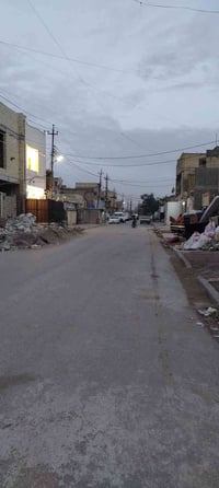 عندي بيت ٢٠٠ متر بي مشتمل ٥٠ بالصحفيين الزراعي شارع ١٥ 07736860060