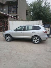سياره سنتافي للبيع موديل ١١مكينه كاز السياره مشروطه من مكينه وتخم تاير...