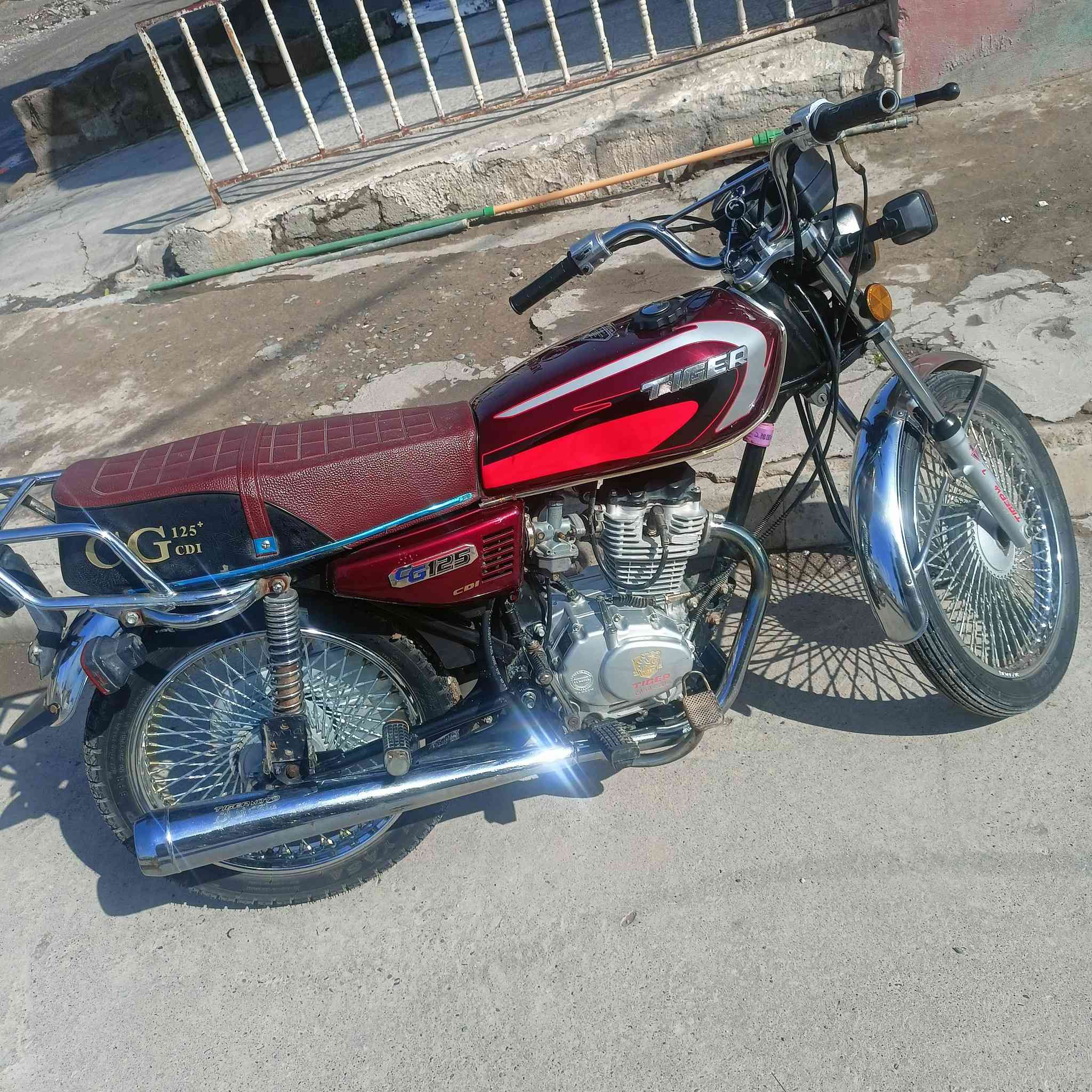 سلام عليكم شباب مطور تايكر اصبانه مامضروب 2020 كلو شرط واير منيه كلها شغاله اوياله جدد تواير جدد تانكي وكشن جدد مطور خير من الله سعر 550


**إذا كنت صاحب هذا الإعلان وتريد حذفه لأي سبب، رجاءا أرسل رسالة إلى الدعم الفني**