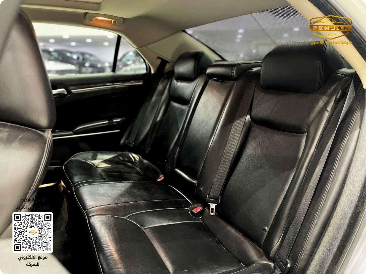 C300
‏‎‏‎- تبريد مركزي 

‏‎‏‎- بگ لايت LED 

- ليد نهاري 

‏‎‏‎-كرسي السايق بحركة كهربائيه 

‏‎‏‎-تحكم ستيرن جهتين 

‏‎‏‎-تحديد سرعه 

‏‎‏‎-مانع انزلاق 

‏‎‏‎-كامره خلفيه دواره 

‏‎‏‎باقي المواصفات المعروفه 

‏‎‏‎رقم السياره    — بغداد 

‏‎‏‎موقع  السياره — النجف 

‏‎‏‎للأستفسار.     —- ***********
