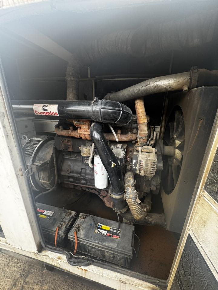 كمنز كاتم 114 - 24 ولف
 
مكينه نظيفه مال معمل

العنوان بغداد - الزعفرانية

السعر 70

‭0770 969 9012‬
