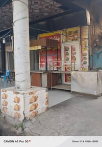 مطعم للبيع • مجاوز بيتزا لاند • معدات كاملة