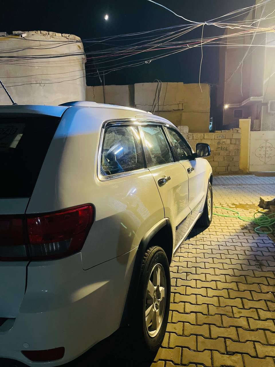 اللهم صلي على محمد وال محمد جيب 2011 فول مواصفات 1/1 السيارة مكفوله ما عدا شبر بارد بل باب الخلفي نظافة 100‎%‎100 المكان بغداد اليوسفية السعر 168وبيه مجال حك الجيه ***********
