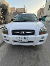 للبيع سيارة هونداي توكسان موديل 2009 خليجي ابيض  سيارة رقم دولي جديد س...