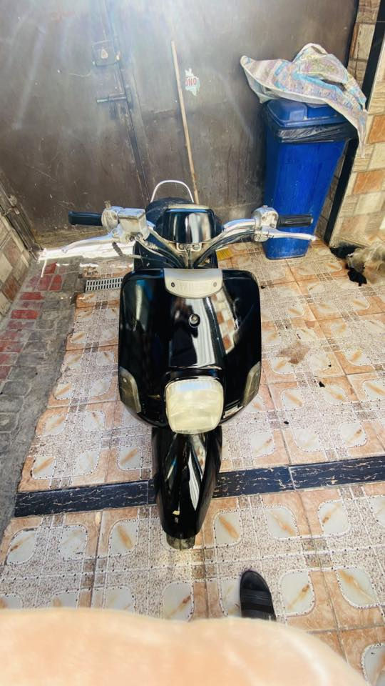 ماكس بوليسي بوشه ٤٩ كفرات بلاديه
نواقصها باتري كيلومتر كتف اشير 
مكان كربلاء حي لوفاء
سعر ٥٠٠ وبيها مجال 
***********
