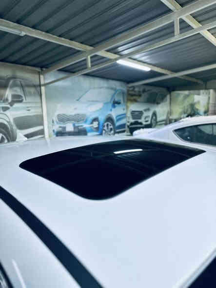 .    2025

         K3.  سيراتو 

       رقم أربيل                تحويل او وكاله 

                                                         

المواصفات فوووول      .  السعر 146 ماشيه 7 الألف                   

شاشه ديجتال 

لد امام خلفي نهاري 

بصمه                            جام عل ريمونت اوتو 

كشنات جلد 

هند بريك بصمه 

تبريد لمس شاشه 

اوتو هولد           

فتحه سقف                                             

حساس لايت 

حساس خلفي بلادي 

حساس أمامي بلادي 

كاميرا خلفيه بلادي 

جي بي اس

نضام تشغيل الكاميرات 

شاشه  كبيره اصلي ابل كار بلي 

نضام ترحيب مري شفط

نضام مود درايف إيكو وسبورت و عادي

تحكم ستيرن فول 

ويل كب كروم 

لد امامي نهاري

 شباك نيكل

مانع انزلاق

مانع انحدار 

لايت عدسات زنون 

ايرباكات عدد6

جهاز موازنه ABS

للاستفسار الاتصال     

السياره مكفوله عدا كارت بالباب الخلفي

***********
