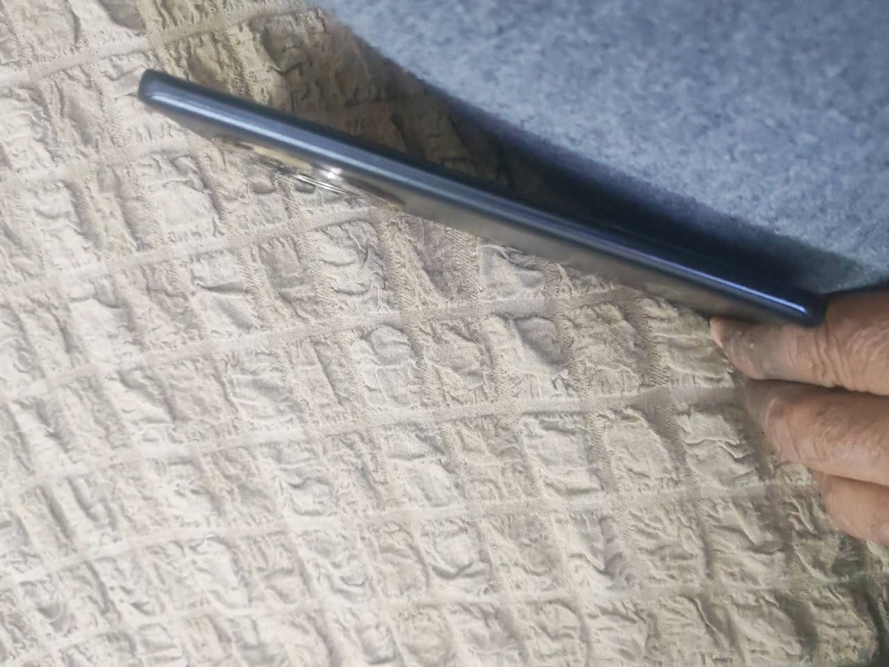 سلام عليكم هونر x9B نضيف من كل النواحي بس بي نكراش بسيط بالضهراثرالكڤرلاكسرلافطرلاتصليح السعر٢٢٥بي مجال مكانه شارع فلسطين ***********تحياتي للادمن والجميع
