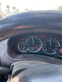 متاح بيجو فرنسي حجم 206موديل 2008رقم بغداد دولي بأسمي تحويل ثاني يوم ه...