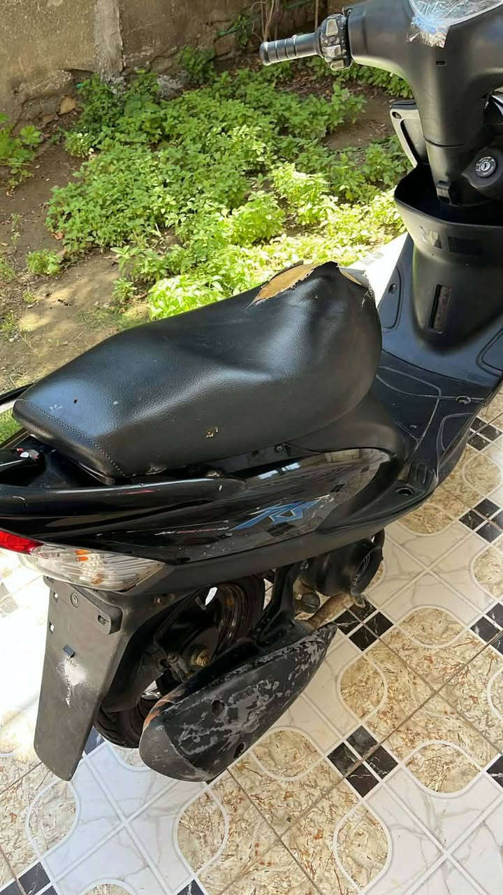 السلام وعليكم ماكس عدله للبيع كفاله عامه السعر  750  وبيها مجال ‏‪0775 037 1814‬‏
