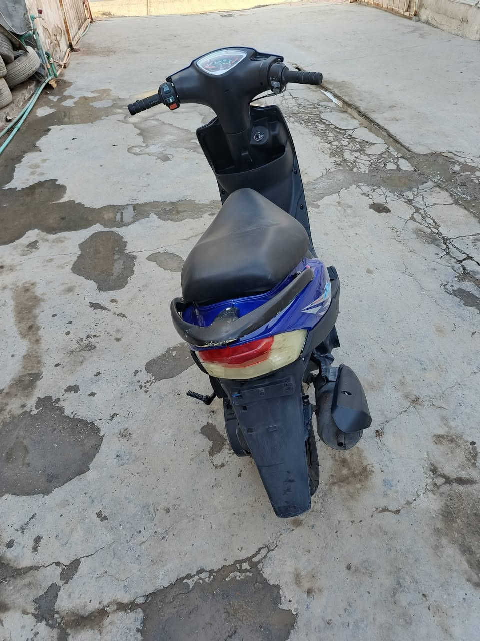 السلام عليكم ماكس عدله البيع  مكفوله من كلشي السعر 600وبيه مجال بصيط  الدراجه مامفتوح بيه برغي العنوان حله قرب كراج الموحد بوشه 49 الهاتف ‏‪***********‬‏
