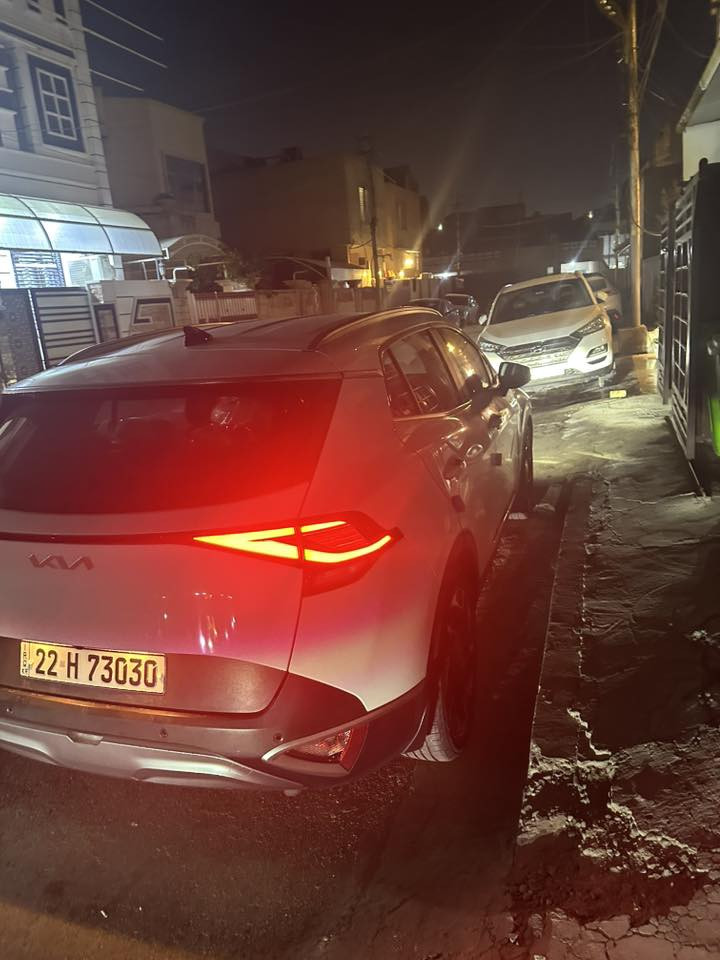 كيا سبورتج 2022 خليجي 
ضمان شركة نم ماشيه 77 سيارة مواصفاتهة  
٦ ايرباك مغلفة ppf بنيد ودعاميات كص قماره وداخل هم مغلف 
ويل حجم ١٩  
كامرة خلفية 
حساسات خلفية واماميه
وشحن ubs بالمقاعد الخلفية 
باقي المواصفات معرفة شاشة نفيكيشن شاشة اعطال 
اربعة انظمة قيادة سيارة بصمه عدد ٢ تشغيل عن بعد كرسي كهرباء
مري شفط كامرة خلفية متحركة وتو هولد 
هاند بريك دكمة تحكم ستيرن  
داخل بيجي مطعم بصاج
سيارة مكفولة من صبغ والبارد وشخط 
سعر سيارة 203 بيه مجال كراسي تدفئه وستيرن تبريد شاشه
مكان السيارة الدورة شارع ابو يطاره
***********////***********
