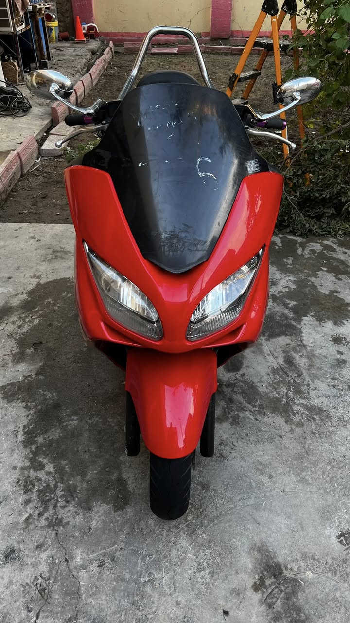 سلام عليكم للبيع فورزه 0/9 بعده بحالت الوكاله جديده 7 كير 4 تحويلات سبايدر ستيل مري عكرب ستيل لون احمر طماطي دراجه جديده بعده لوك مكان الدراجه بغداد الحسينيه الشراي يتصل *********** سعر 10$
