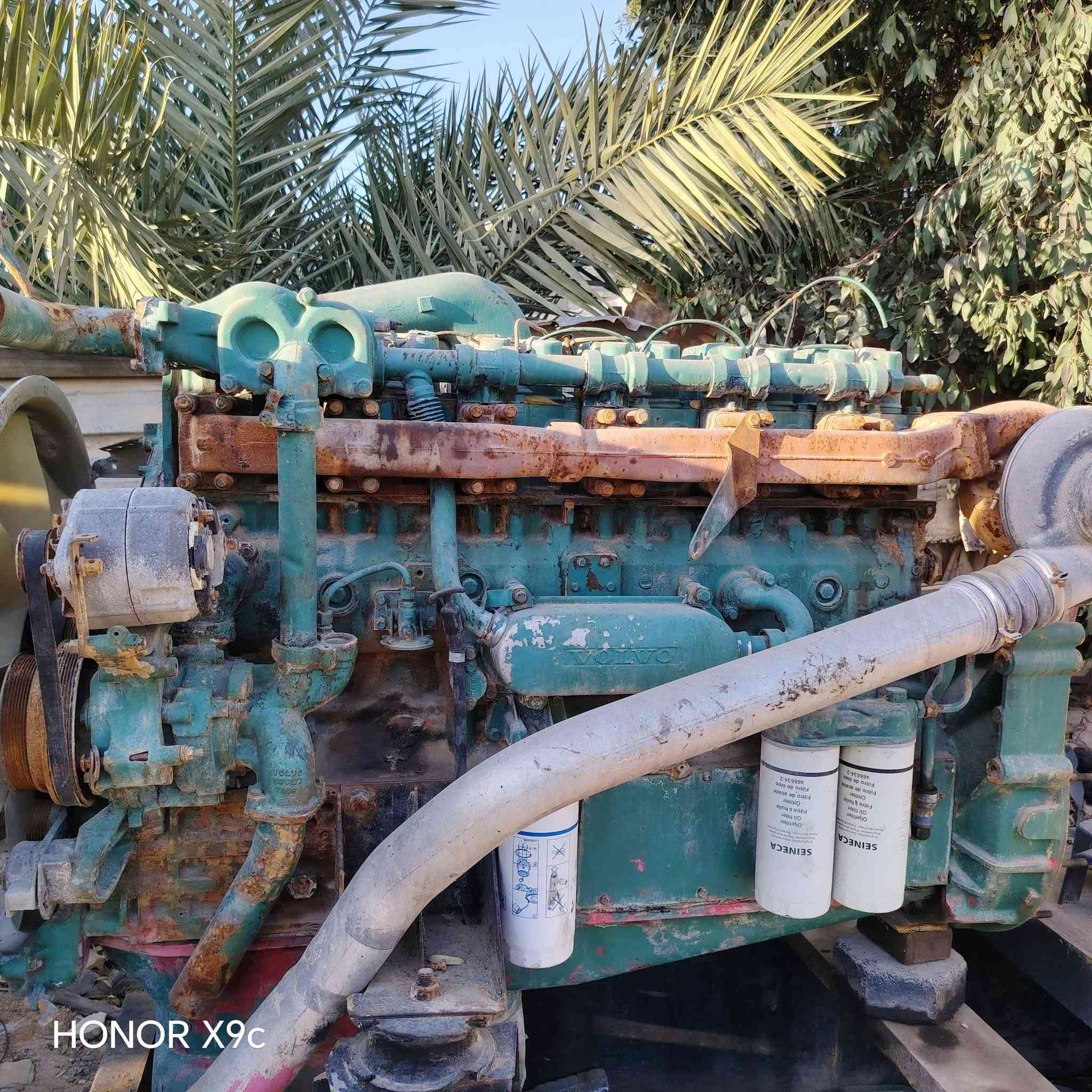 فالفو دي ١٦ ستندر شغاله بيها لحيم بالسلندر كلش قليل بم كهربائي وياها شاصي وطبكه مال تك للتواصل *********** غير متواجد عالفيس
