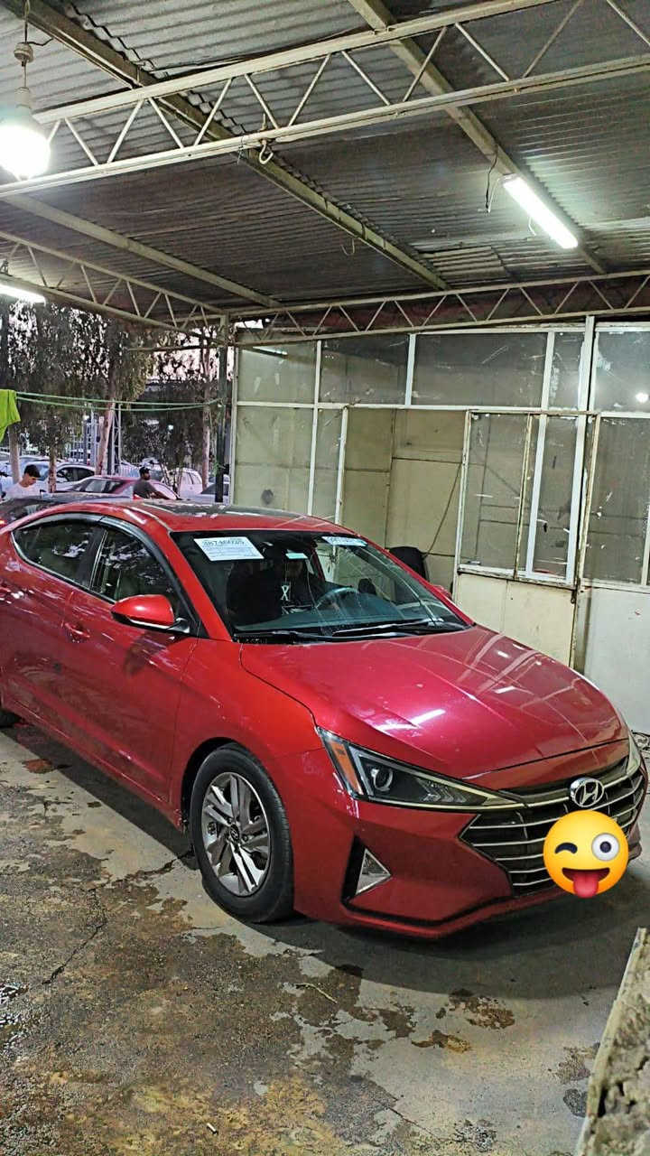 السلام عليكم
للبيع /بدون مراوس 
هيونداي النترا ٢٠١٩ وارد امريكي فول مواصفات 
الضرر/ بوند مبدل من امريكا بدون ايرباك / ضرر جاملغ ورا معدل بارد سونار موجود
المواصفات / بصمة تشغيل وبصمة ابواب فتحة سقف تدفئة كشنات ٣ انضمة قيادة رادارات بكل الجهات نقاط عمياء تبريد بيانو تبريد ثلج 
محرك ٢٠ دوش المرغوب 
كير At المرغوب 
ماشي ١١٩ مايل 
السعر ١٢٥ 
هاتف ***********
ملاحضة/ السيارة يعوزها صدر امامي وتايرات
