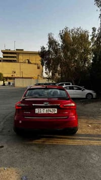 فورتي موديل 2014  فول السيارة  كلين مابيها قطرة صبغ  مكينة 2000gdi  وا...