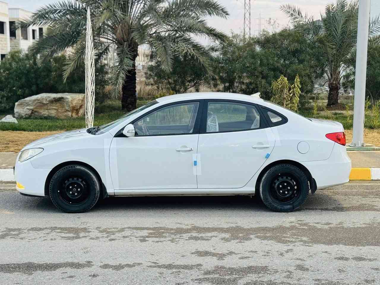 السلام عليكم...
للبيع...نقد فقط  اعتذر عن الاقساط 
بسعر 92$وبيه مجال بسيط
النترا 2010خليجي ابيض ثلجي 
رقم أربيل دولي سنويه وهزه كلها جديده 
شرط التحويل والغرامات

✳️محرك 1600دكشن عالي/ممفتوح شرط لاتبخير ولاتنقيص 
✳️كير اتوماتيك بدون اي عيب مال بيت"

تدفئة /تبريد/كهربائيات/صدر/تايرات/كلها مكفوله 
 
🚘سياره جاهزه شرط برغي ما ناقصها Ⓜ️

✅سيارة بيها مكانات أربع قطع ونص بدون اي دواخل شرط Ⓜ️

السعر 92$💸
تايرات 4️⃣ جديدة 🆕 
صدر امامي خلفي كلا جديد 🆕 
مكان السيارة صلاح الدين تكريت الديوم
رجاءً ما أقفل سعر بالتلفون تعال وتدلل 
للاستفسار ***********
***********
