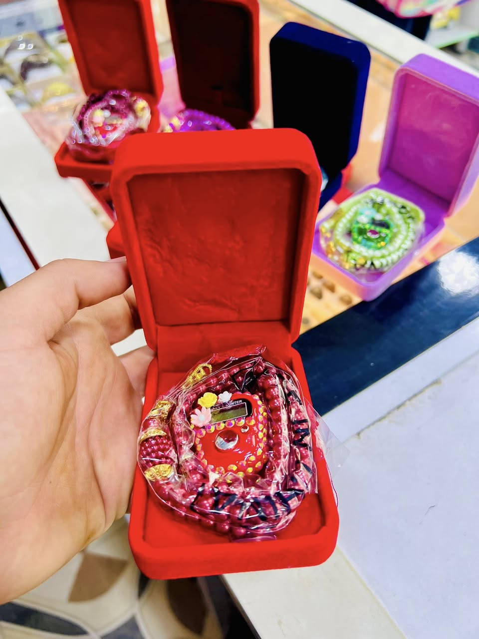 ⭕️أجمل الهدايا في شهر رمضان المبارك 😍

🔺أجمل مايهدى… ذكرٌ يبقى واجرٌ يتضاعف 💙
✅مسبحة إلكترونية +مسبحه اكرستال +حقيبه مخمليه 

#الرونق🔥


**إذا كنت صاحب هذا الإعلان وتريد حذفه لأي سبب، رجاءا أرسل رسالة إلى الدعم الفني**