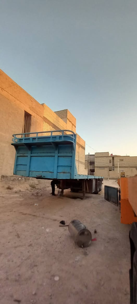 سلام عليكم عربانه بلوم للبيع موديل ٨٢ ثلاث دناكير دناكير ١٤ مربع كفاله عامه السعر ٨٠ العنوان كربلاء ***********] ***********
