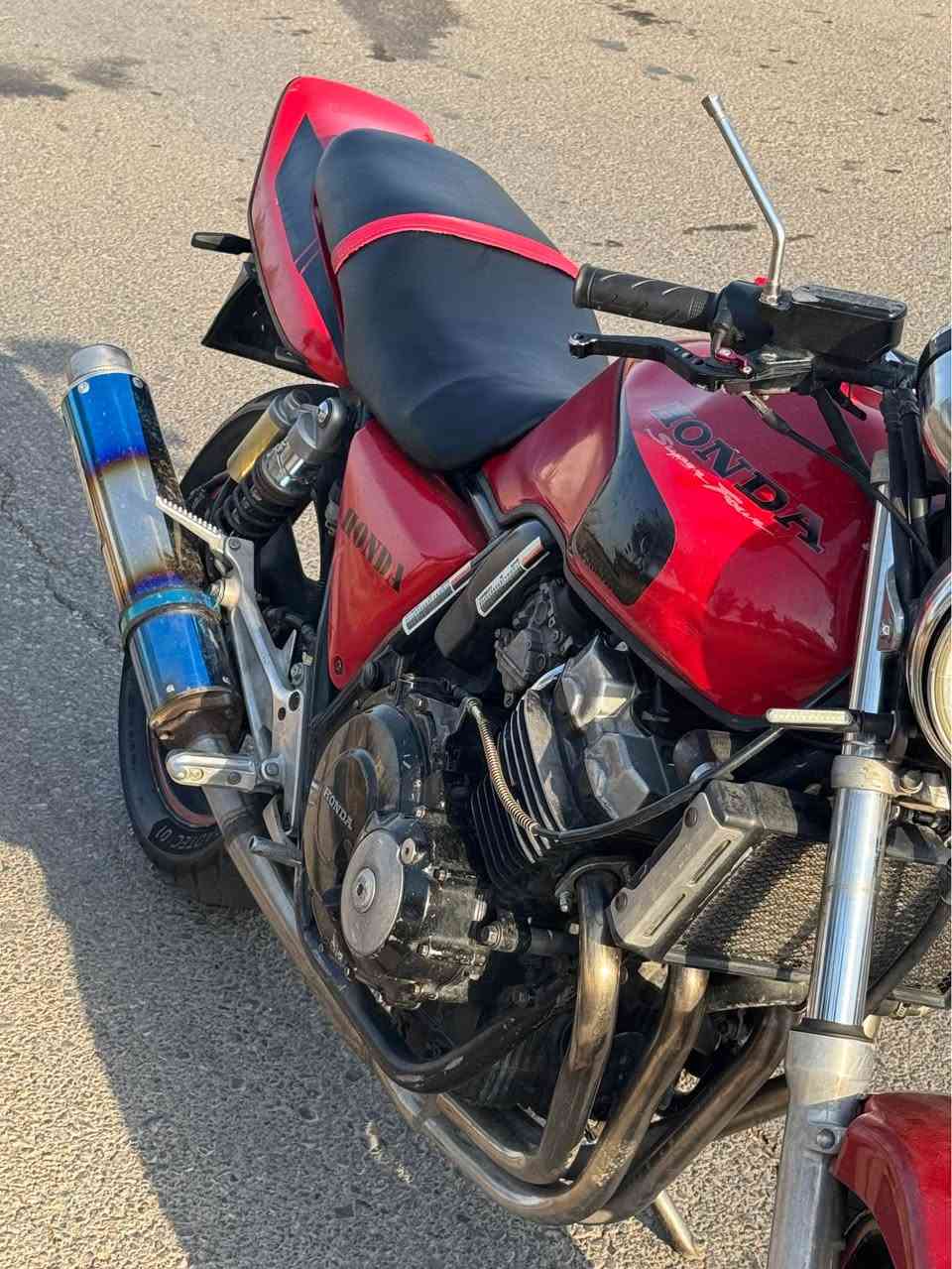 بطح cb 400
مكينة كبس بدون مشاكل 
نقوصاتها كهربائيات بسيطة 
مكان سليمانية بكرجو 
سعر12  ورقة السليمانية, العراق


**إذا كنت صاحب هذا الإعلان وتريد حذفه لأي سبب، رجاءا أرسل رسالة إلى الدعم الفني**
