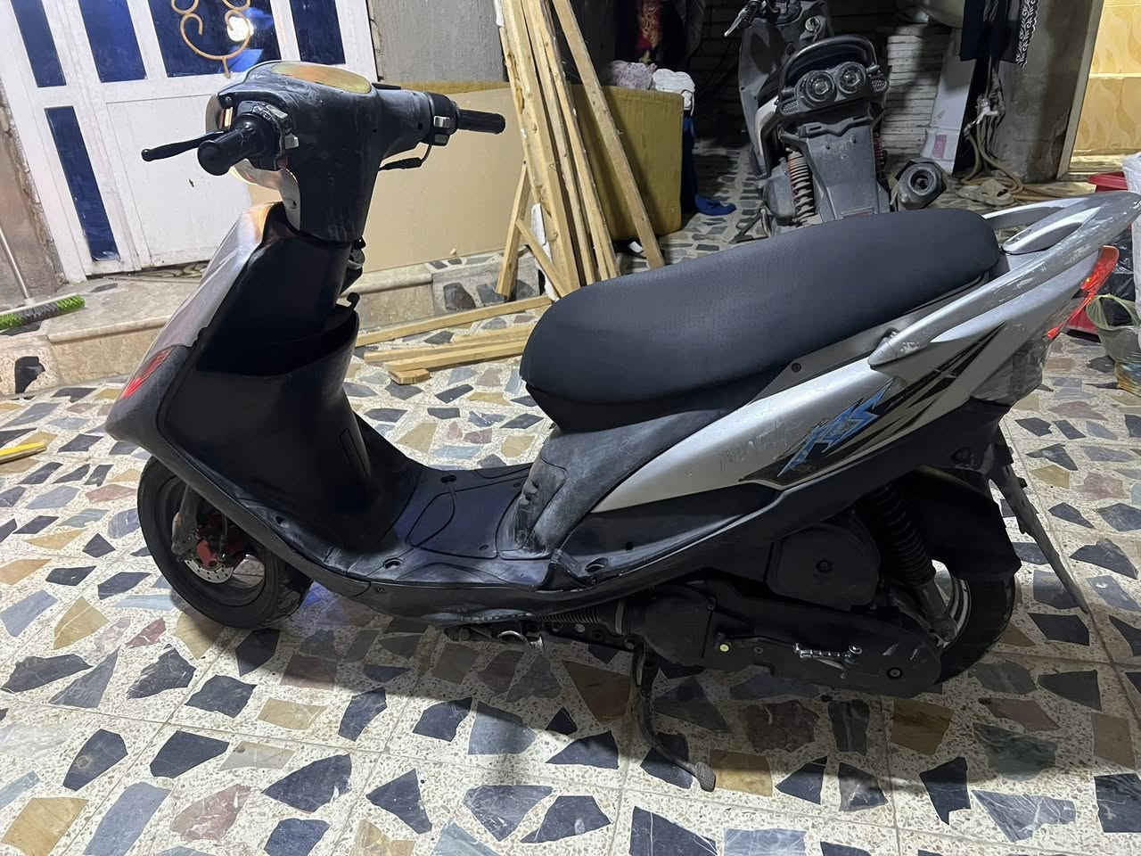 دراجه ماكس عدله املاح كفاله كله بلادي ناعمه وشلعه ومعدل جديده دراجه ب٦٧٥ مدينه صدر ***********
