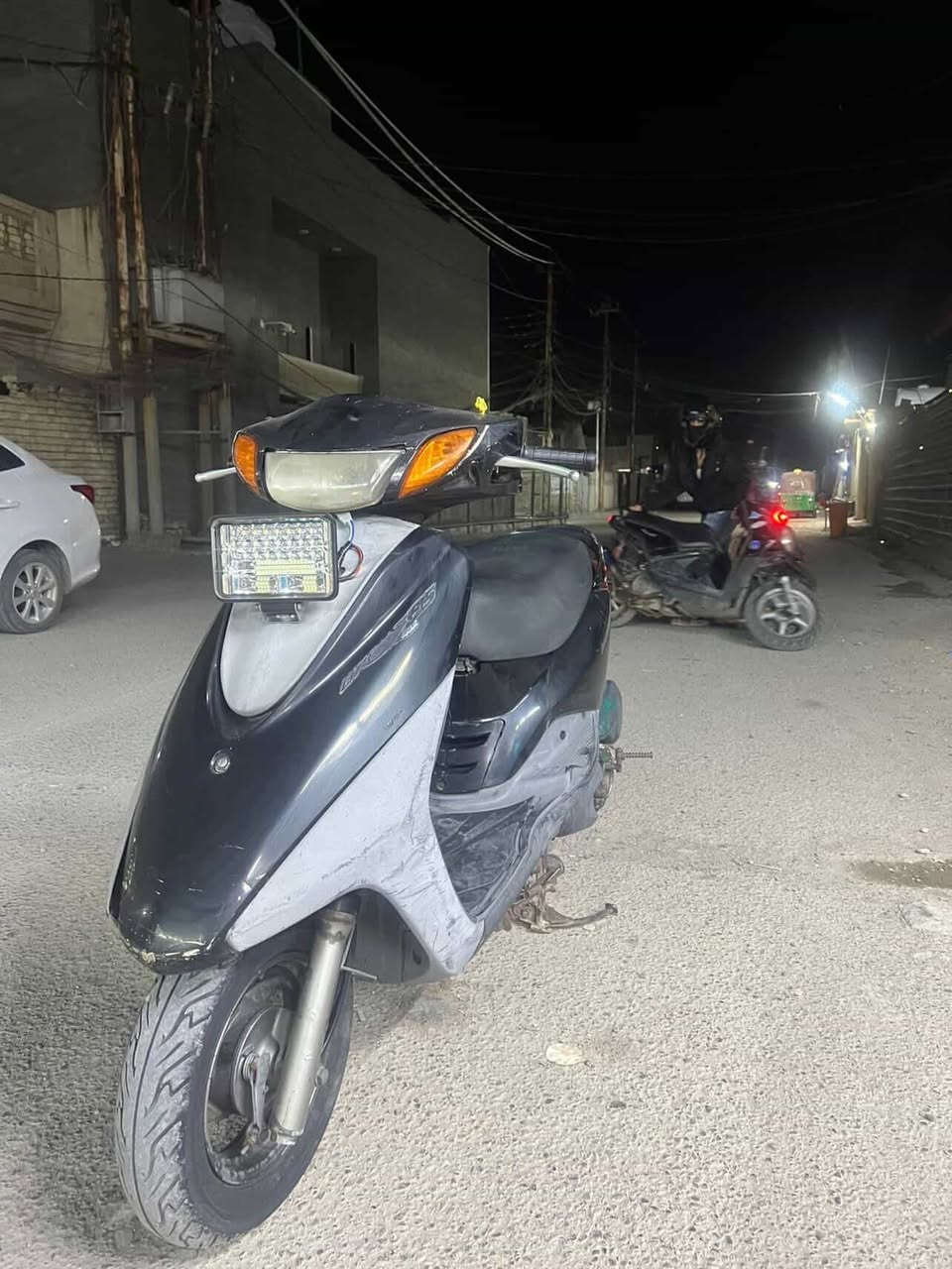 السلام عليكم بريز للبيع دراجة كفاله عامه صالهة شهر نازلة من الرمبة علة حالت الوكالة ب900 وبيهة مجال قليل جماعت جوة ال800 اعبر المنشور مكاني البياع تقاطع درويش ***********
