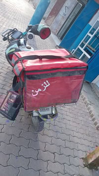 جنطه مال دلفري للبيع ابيعها الجنطه والسيبايه والجفوف كلهن سوه مابيع بس...