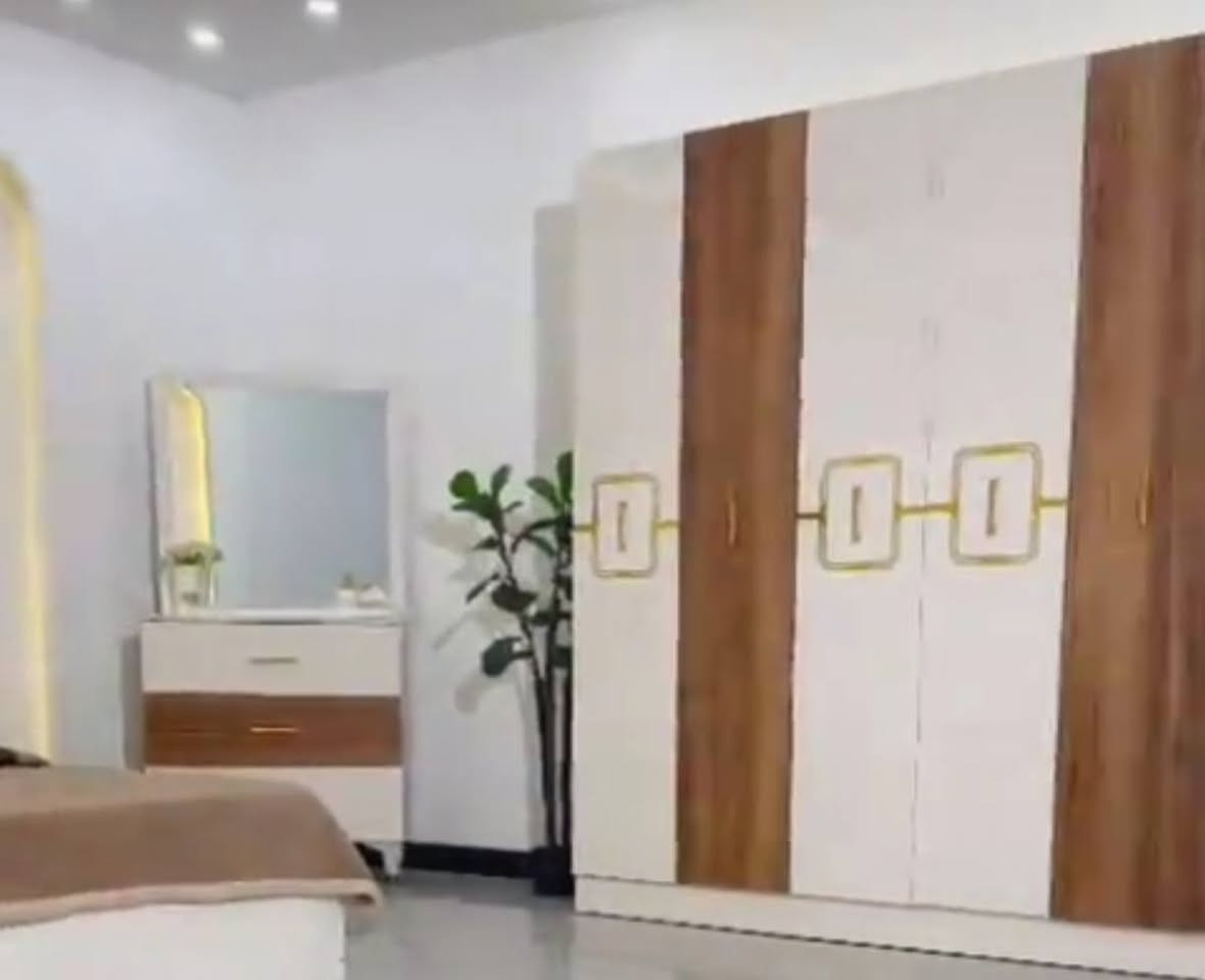ألسلام عليكم
غرفة نوم تركي كسر الكارتون ماصار شهر من اشتريته بس اريد اسلم البيت وانتقل لناصريه السعر ٤٥٠


**إذا كنت صاحب هذا الإعلان وتريد حذفه لأي سبب، رجاءا أرسل رسالة إلى الدعم الفني**