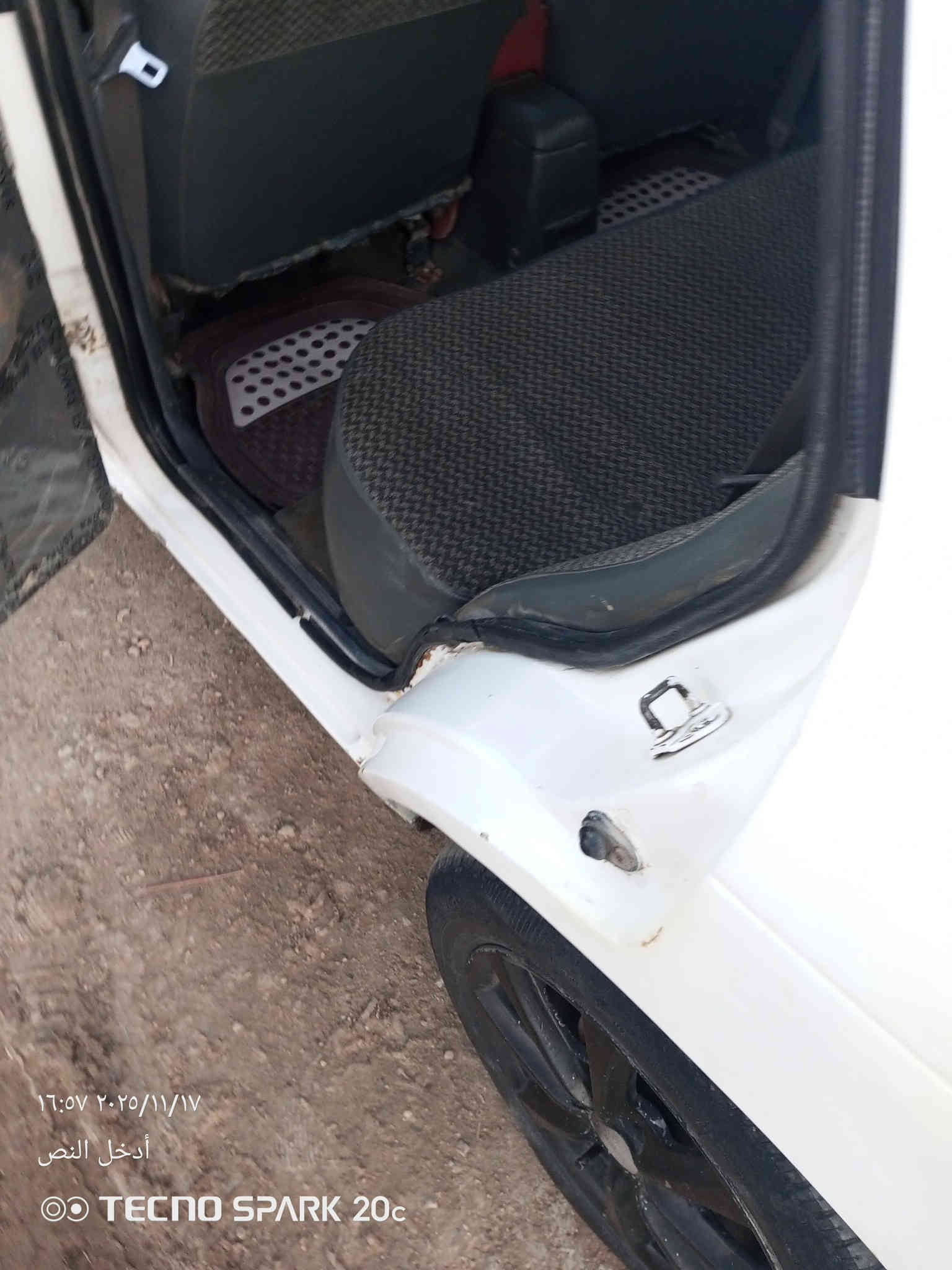 السلام عليكم كيا سيفيا موديل 95 رقم بابل تحويل مباشر حدادية نص عمر درايم جديد تخم تاير كهربائيات كلة شغالة سيارة خير من الله كير جديد المكينه بيه خيط تبخير تحويل ثاني يوم  سنوية ل 30الرقم *********** السعر 33
