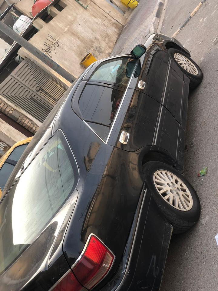 ملكه. دكمتين ادوات. ادوات. متومه رقم وسنويه. عل شاصي مكينه دي فور برده خلفيه سياره جديده دواخل حلوه. شراي بخدمتك سعر 30 ورقه وبيها مجال للشراي مكاني البصره ***********
