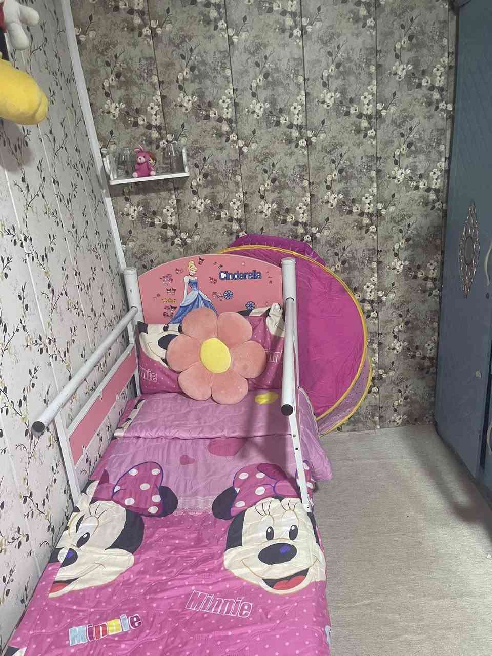 جرابي أطفال الزرقه من عمر سنه إلى 6سنوات حديد اصلي مع دوشك مكفوله من كسر والعيب سعر 35 مأخذها ب 105

الورديه كبيره من عمر ٥ سنوات إلى ١٢ سنه مع دوشك سعر 45 آلف مآخذها ب١٤٠ تكدر تتاكد من أسعار 

المكان بغداد صالحيه قرب قناة العراقيه خلف مستشفى ابن بيطار تواصل 
***********  واتساب
***********
