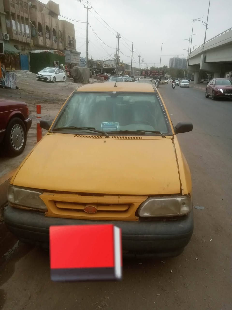 السلام عليكم
سايبه للبيع موديل١٢
رقم احمر 
محرك كير مكفولات 
صاحبه السيارة ماندله 
ابيع كوم حديد
المكان بغداد شيخ معروف 
السعر ٨اوراق 
للاستفسار علا هاذالرقم ***********
