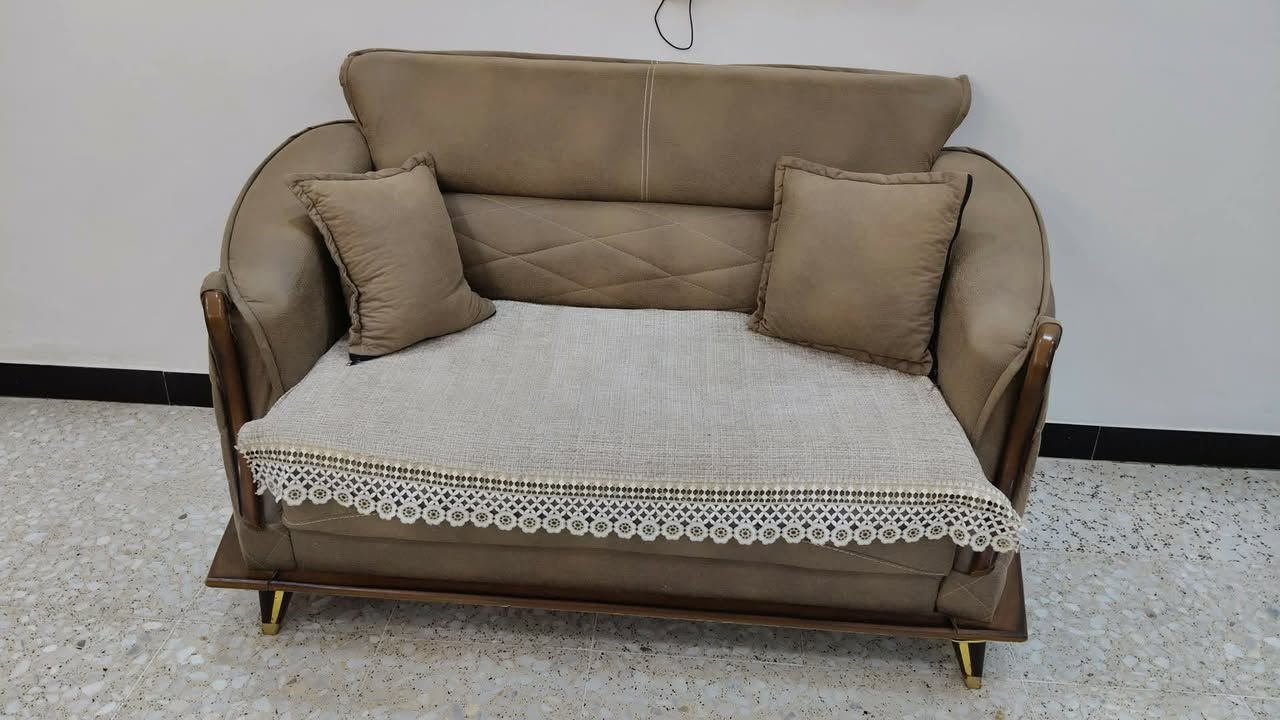 تخم خشب مالته ثقيل ١٠ مقاعد السعر 750


**إذا كنت صاحب هذا الإعلان وتريد حذفه لأي سبب، رجاءا أرسل رسالة إلى الدعم الفني**