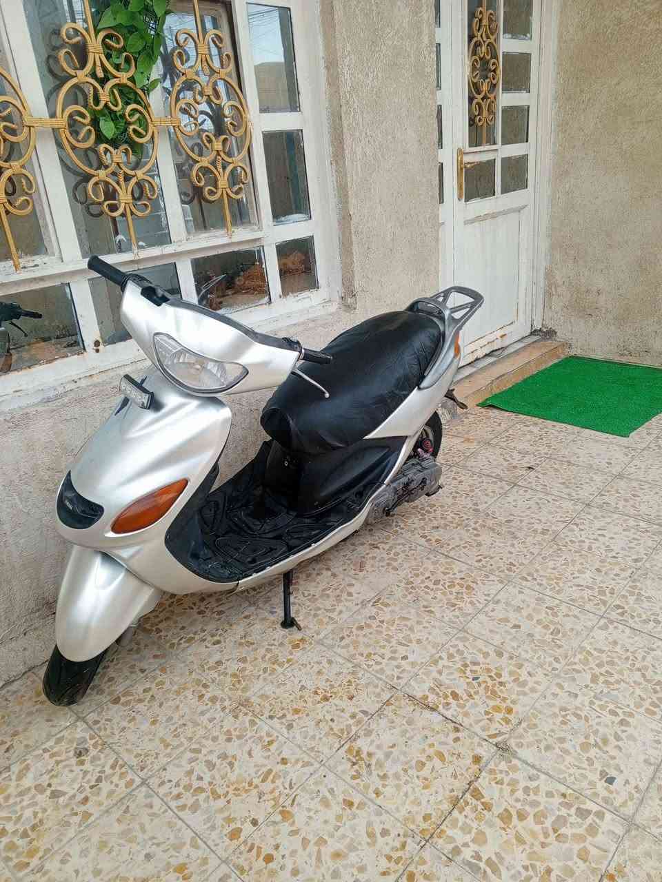 اكزز ياباني 100نضيفه جدآ شرط الشغل تايرات بلكارتون محرك جدآ ناعم سلف هورن ولايت كلشي شغال عنوان حي الحسين شارع القسم العام السعر350قفل قفل قفل البصرة, العراق


**إذا كنت صاحب هذا الإعلان وتريد حذفه لأي سبب، رجاءا أرسل رسالة إلى الدعم الفني**